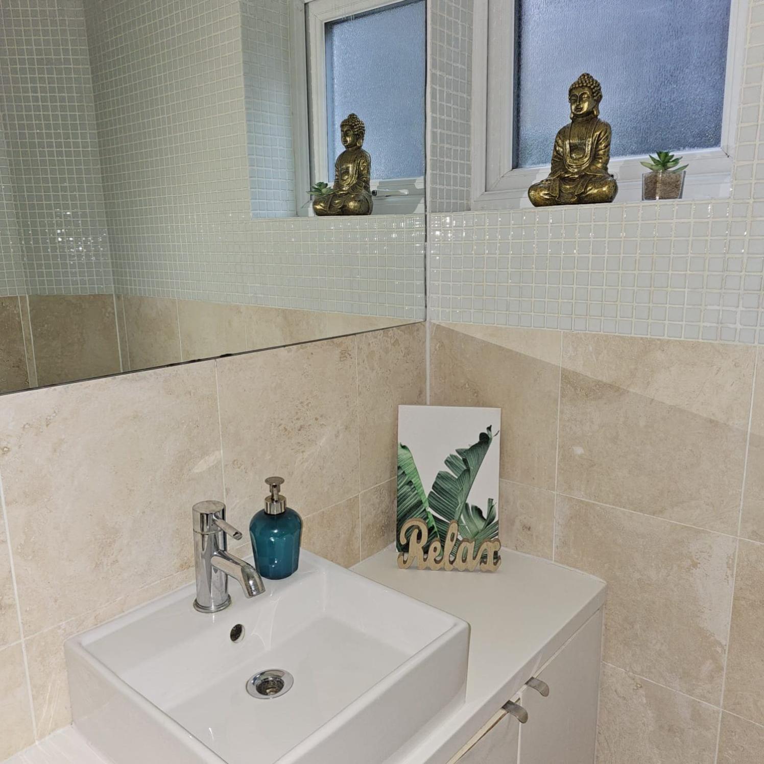לונדון The Orange Garden 2 Bed Serviced Apartment Near Notting Hill Portobello Market מראה חיצוני תמונה